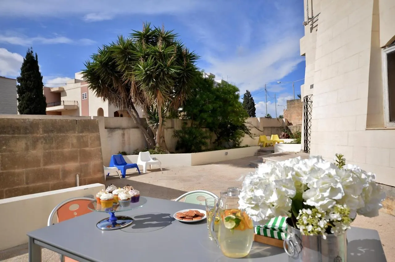 Saint Julian's City Living Suite Tk 1 Rm 3 0*, Saint Julian's מלטה